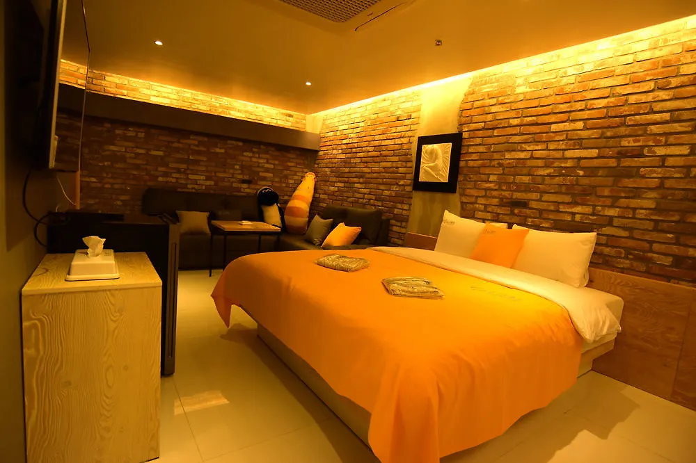 **  The Lime Hotel Incheon South Korea